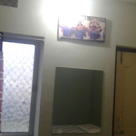 Ganesh Lodge Puri Exterior foto